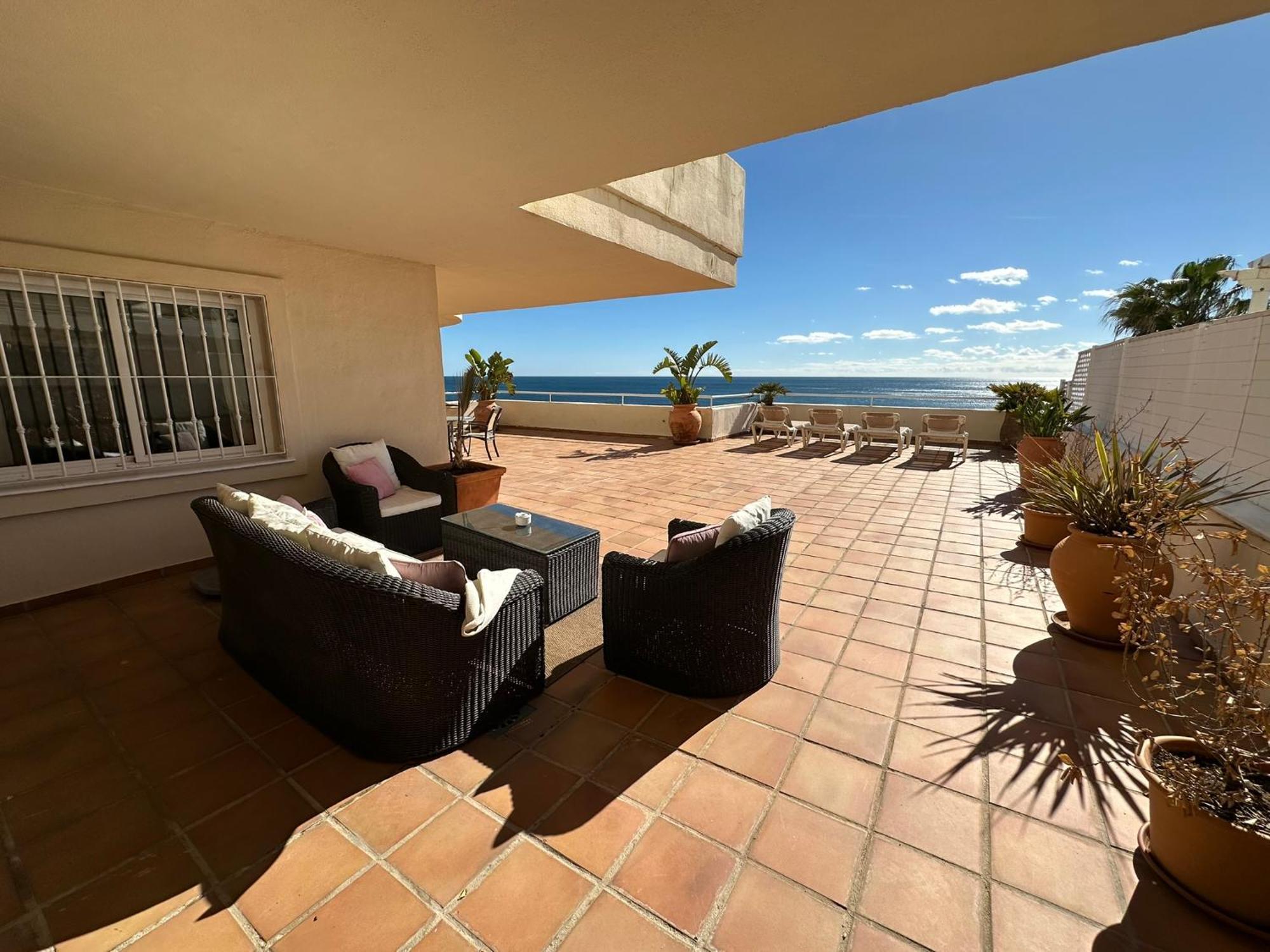 Apartments Bermuda Beach Estepona Kültér fotó