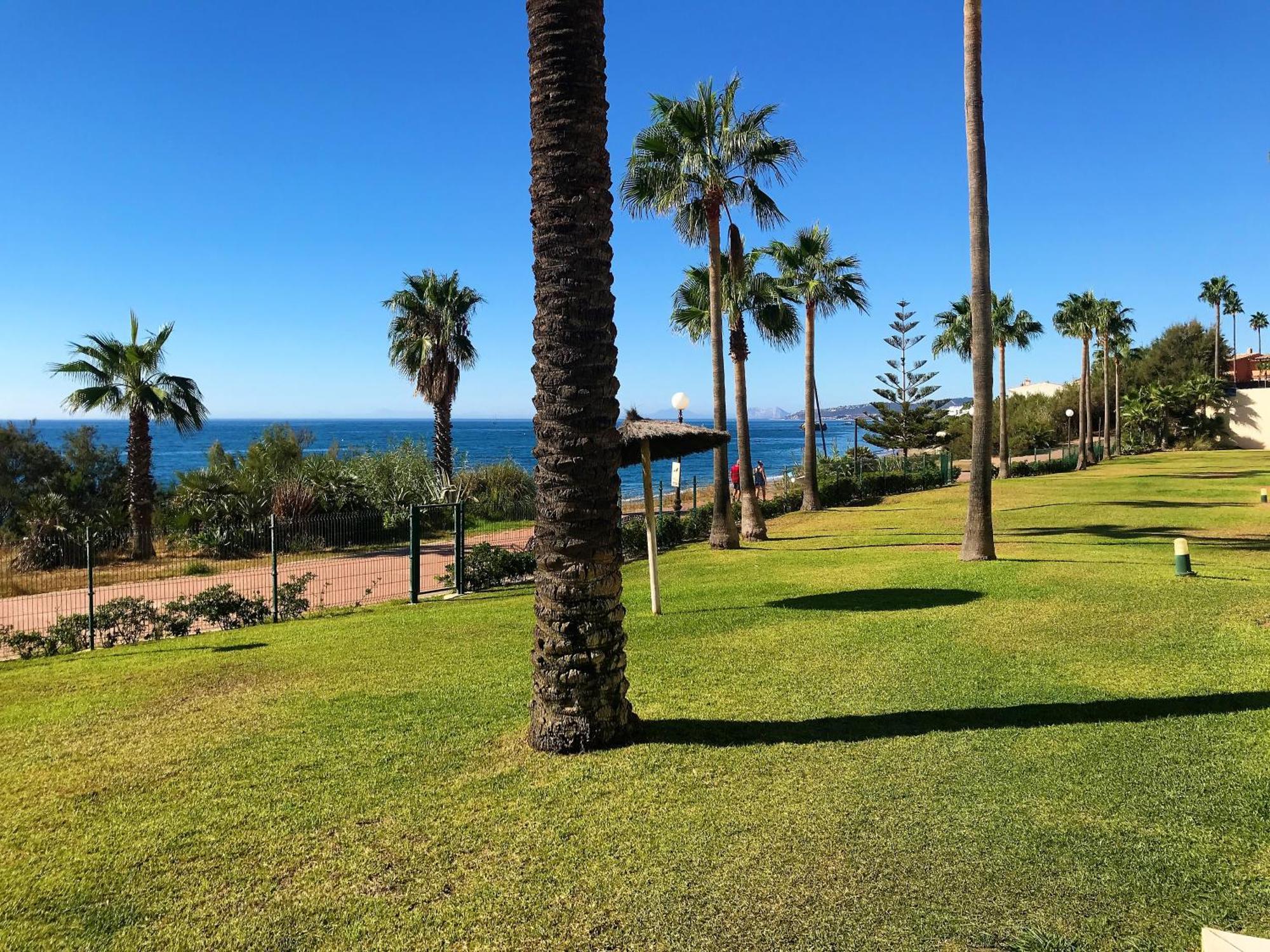 Apartments Bermuda Beach Estepona Kültér fotó