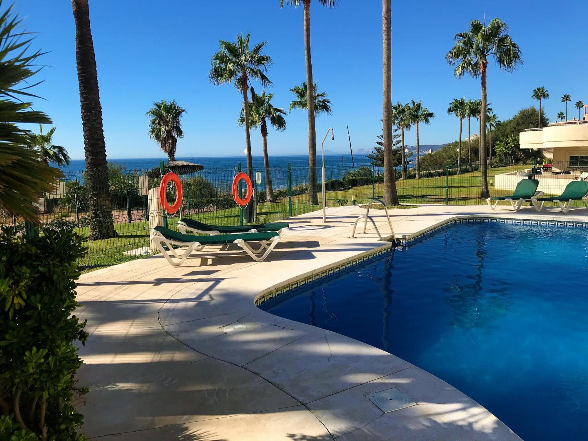Apartments Bermuda Beach Estepona Kültér fotó