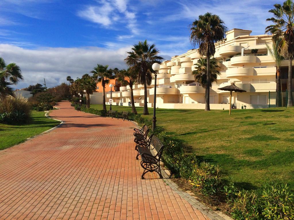 Apartments Bermuda Beach Estepona Kültér fotó